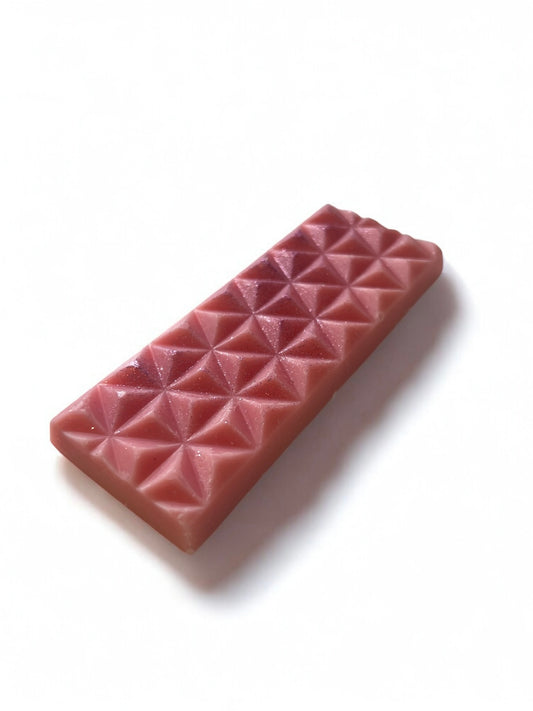 Strawberry and lily Snapbar